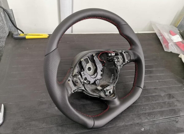 Newly trimmed Pfi steering wheel Alfa Romeo