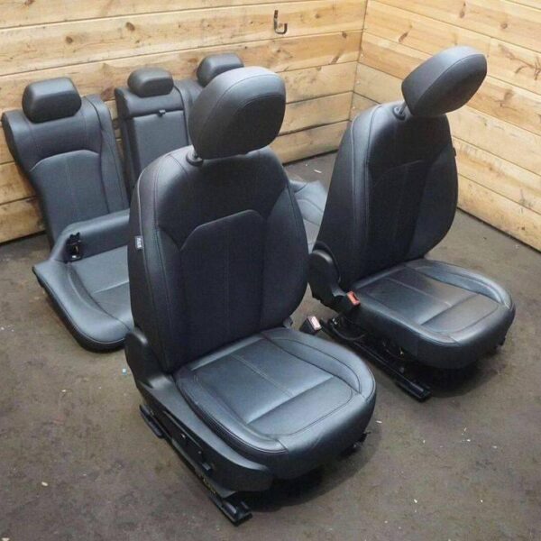 alfa giulia seats